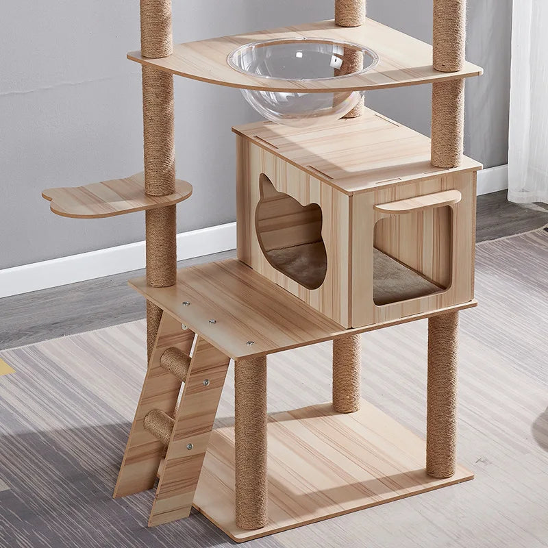Tour à Chat en Bois