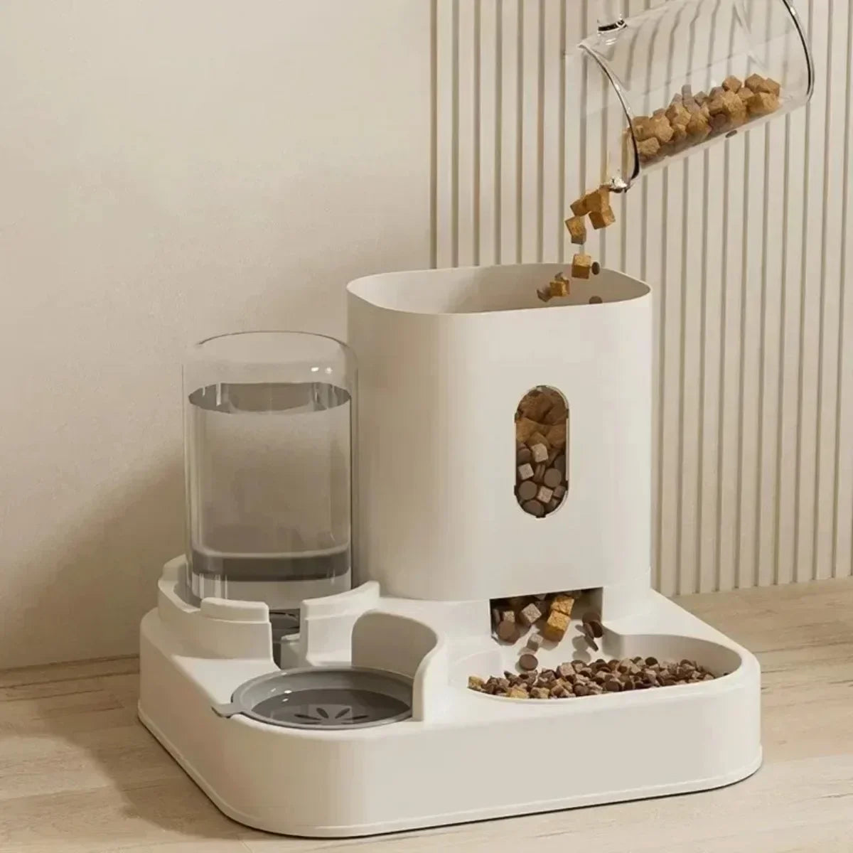Distributeur et Fontaine à Eau pour Chat