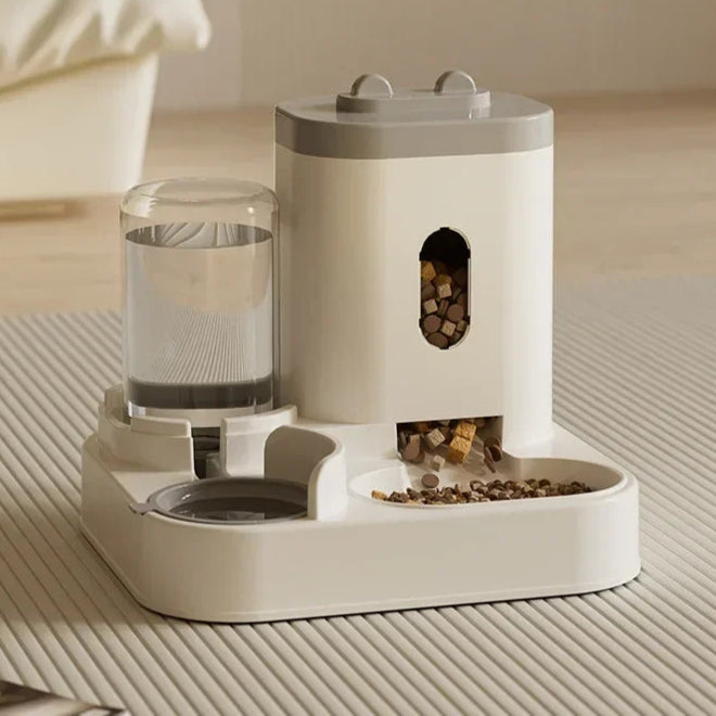 Distributeur et Fontaine à Eau pour Chat